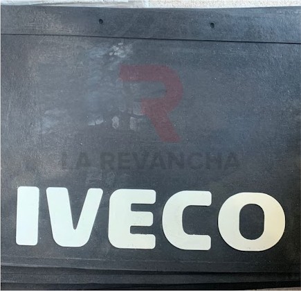 Guardafango de goma IVECO 620 x 280mm