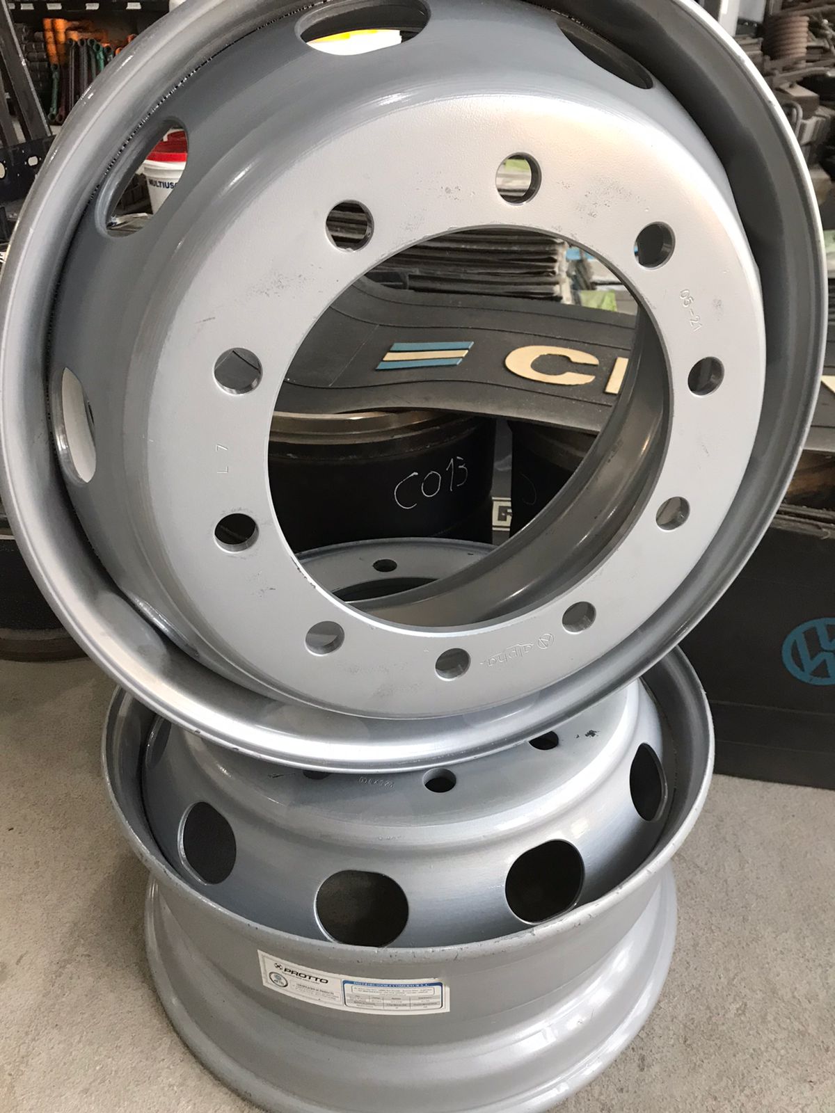 Llanta disco 22,5 x 9 (10 agujeros) S/camara